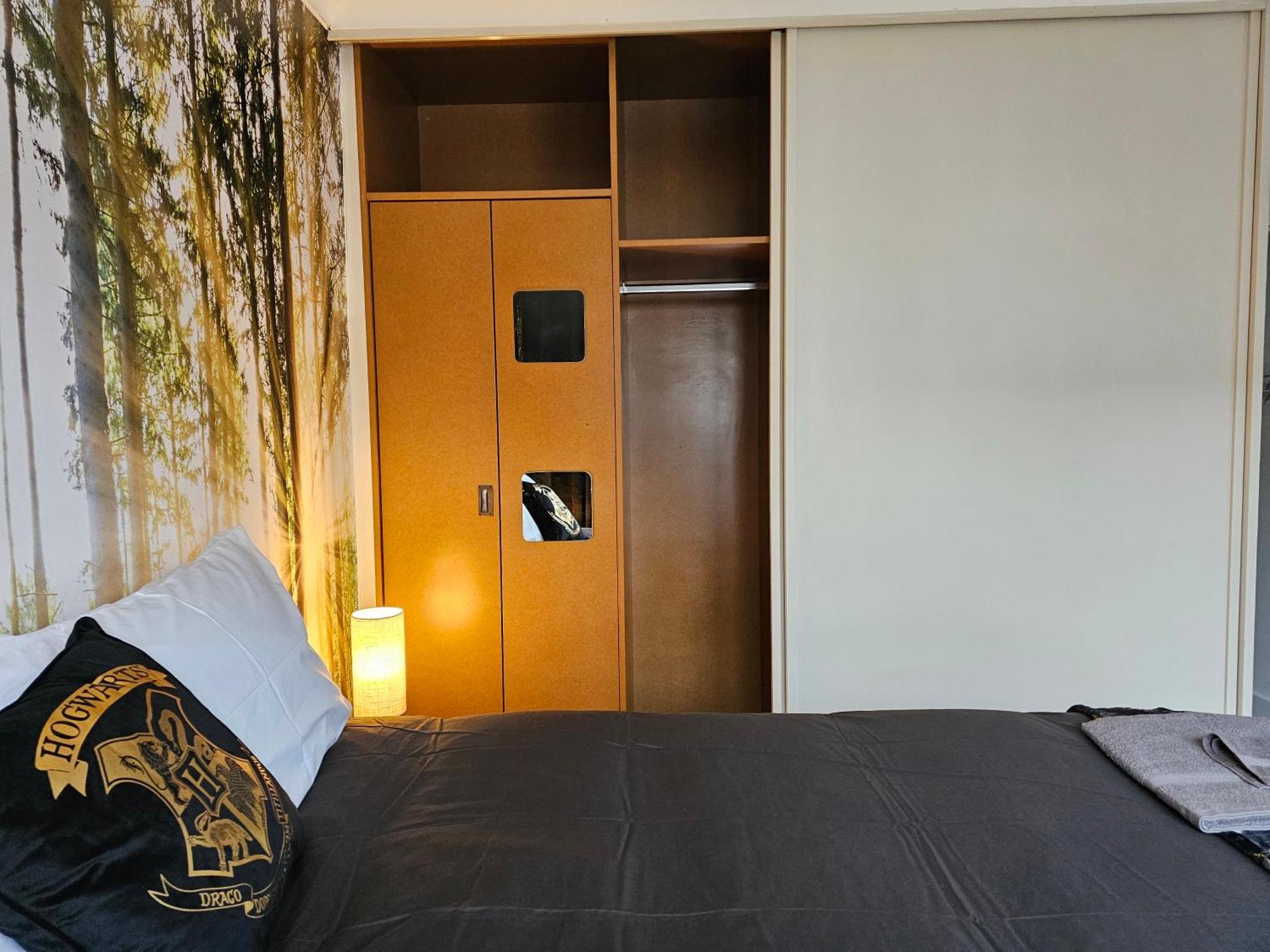 Magical Harry Potter Themed Home In Watford - Free Off-Street Parking Dış mekan fotoğraf