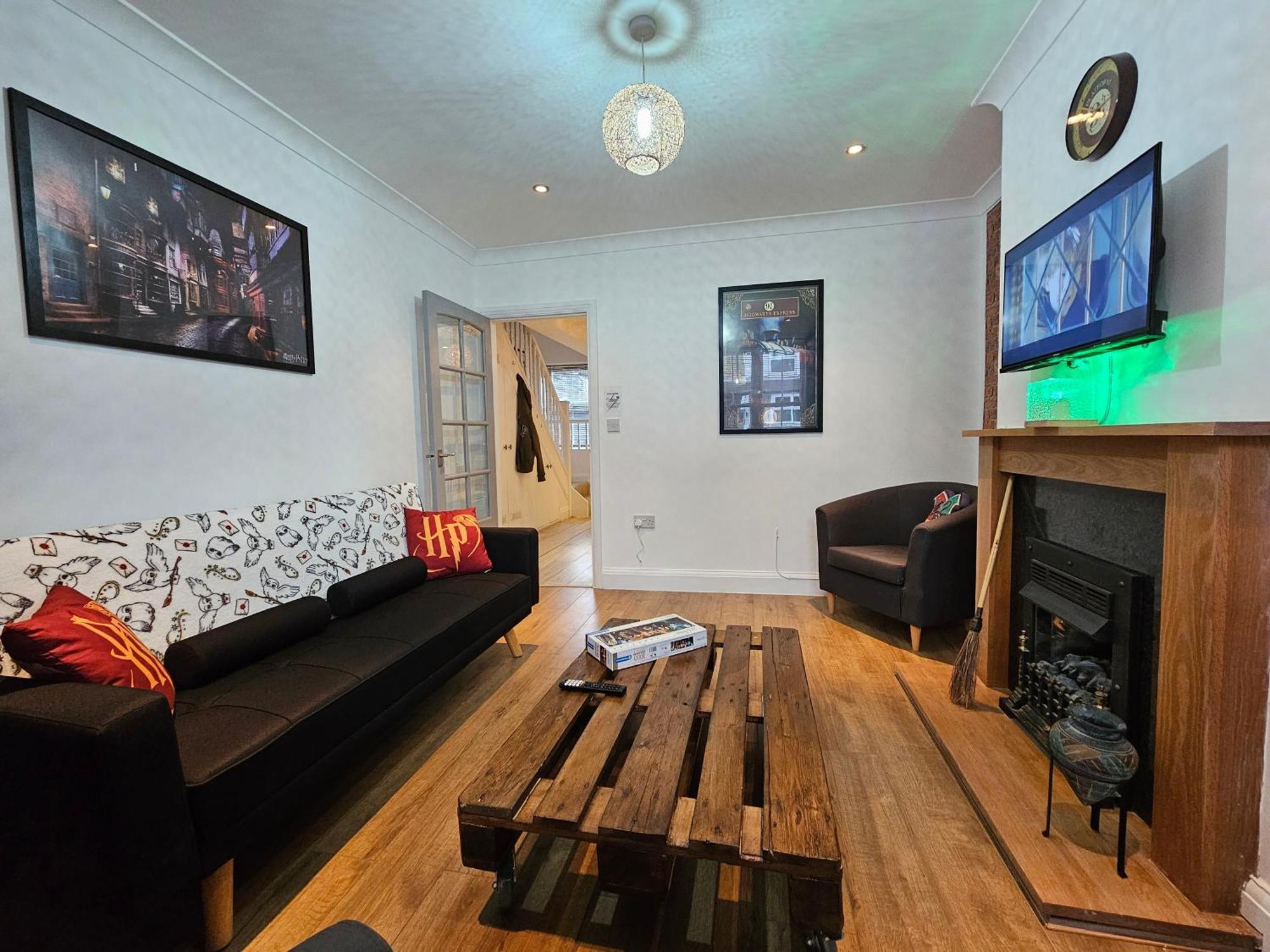 Magical Harry Potter Themed Home In Watford - Free Off-Street Parking Dış mekan fotoğraf