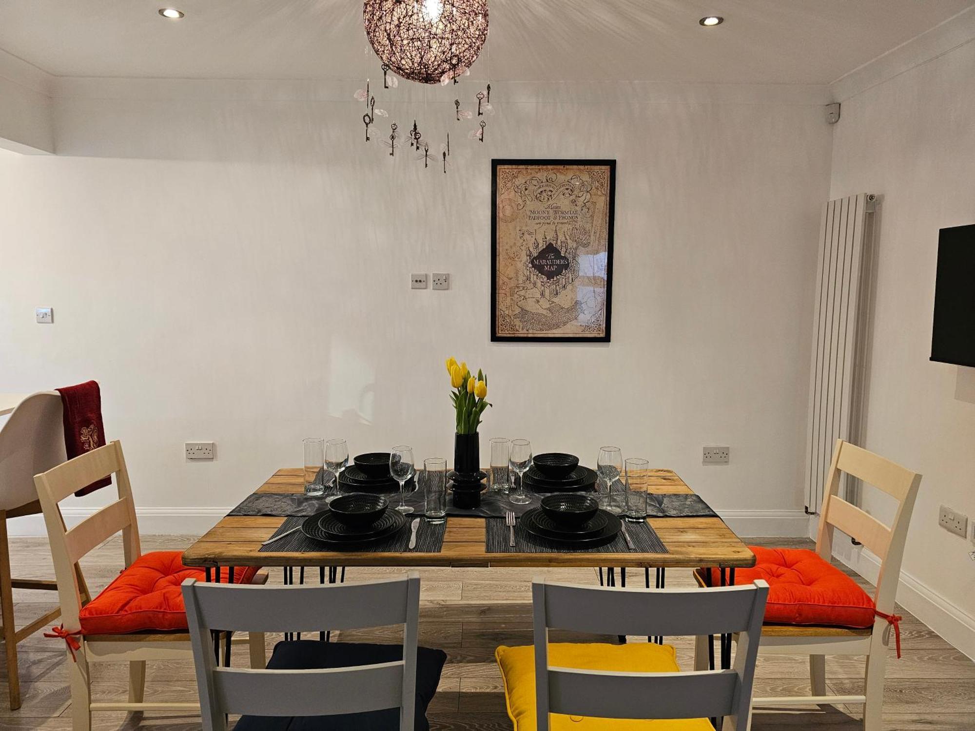 Magical Harry Potter Themed Home In Watford - Free Off-Street Parking Dış mekan fotoğraf