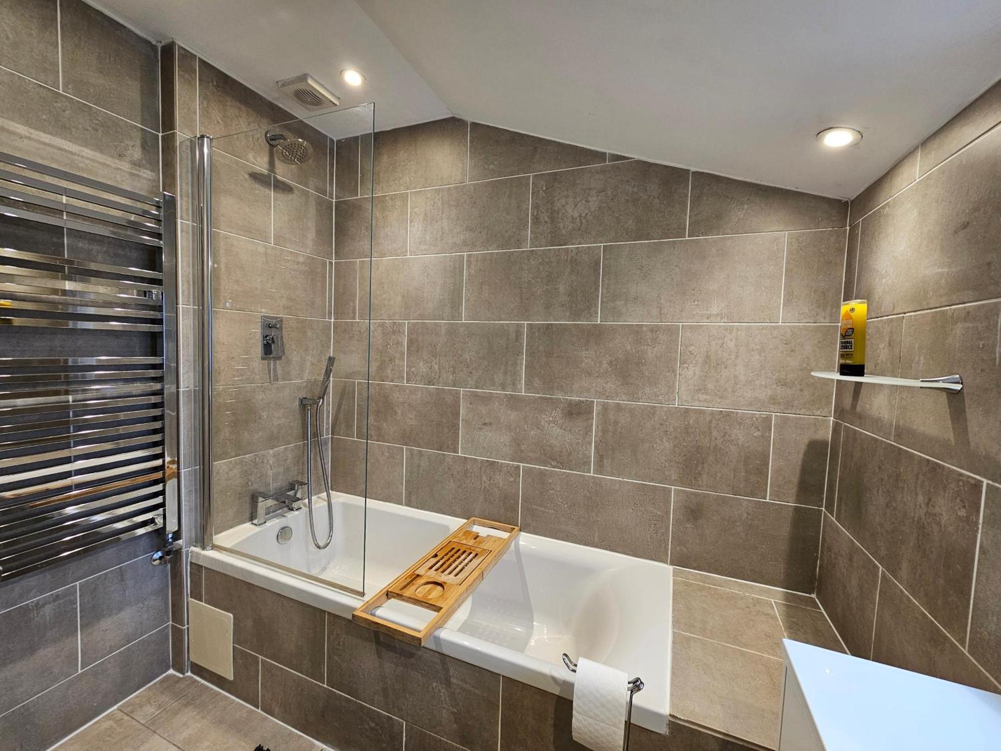 Magical Harry Potter Themed Home In Watford - Free Off-Street Parking Dış mekan fotoğraf